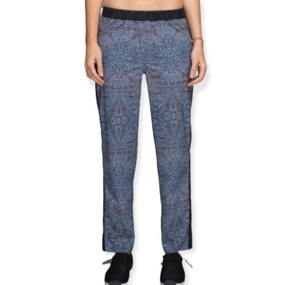 Lululemon Rise & Shine Trouser Bead Envy Silver 6 - Picture 10 of 15